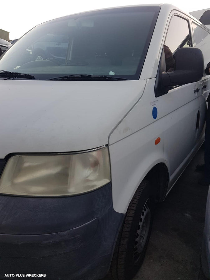 2005 Volkswagen Transporter Right Front Door Window
