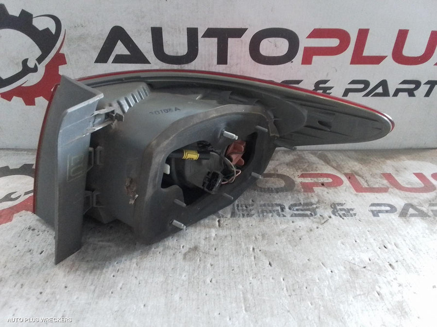 2006-2011 Hyundai Elantra Left Taillight