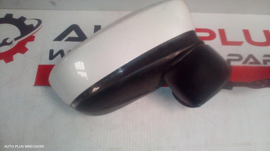 2017-2019 Mazda 2 Right Door Mirror