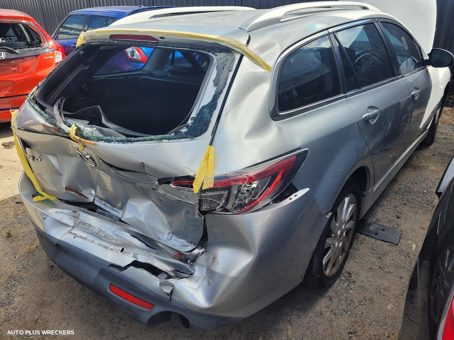 2012 Mazda 6 Right Rear Door Sliding