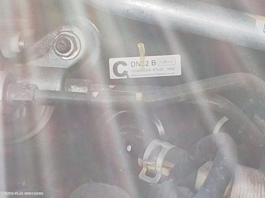 2014 FORD FIESTA LEFT FRONT WINDOW REG MOTOR