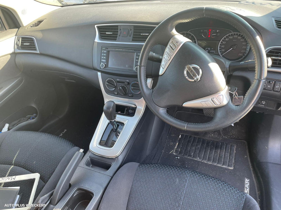 2015 Nissan Pulsar Engine