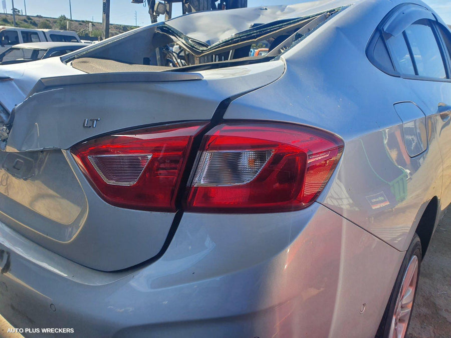 2017 Holden Astra Right Rear 1 4 Door Glass