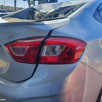 2017 Holden Astra Right Rear 1 4 Door Glass