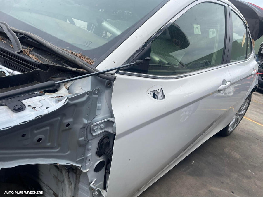 2021 Toyota Camry Left Rear 1 4 Door Glass