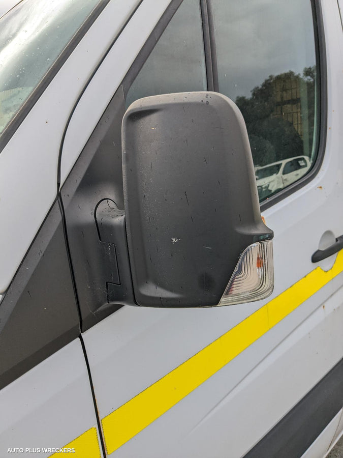 2011 Mercedes Sprinter Sunvisor