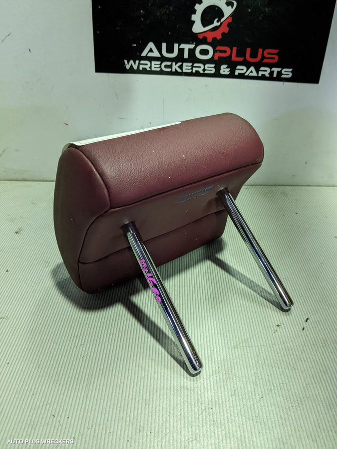 2014 Lexus Ct200h Headrest