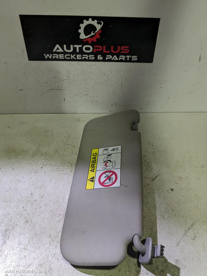 2011-2019 Hyundai Accent Sunvisor