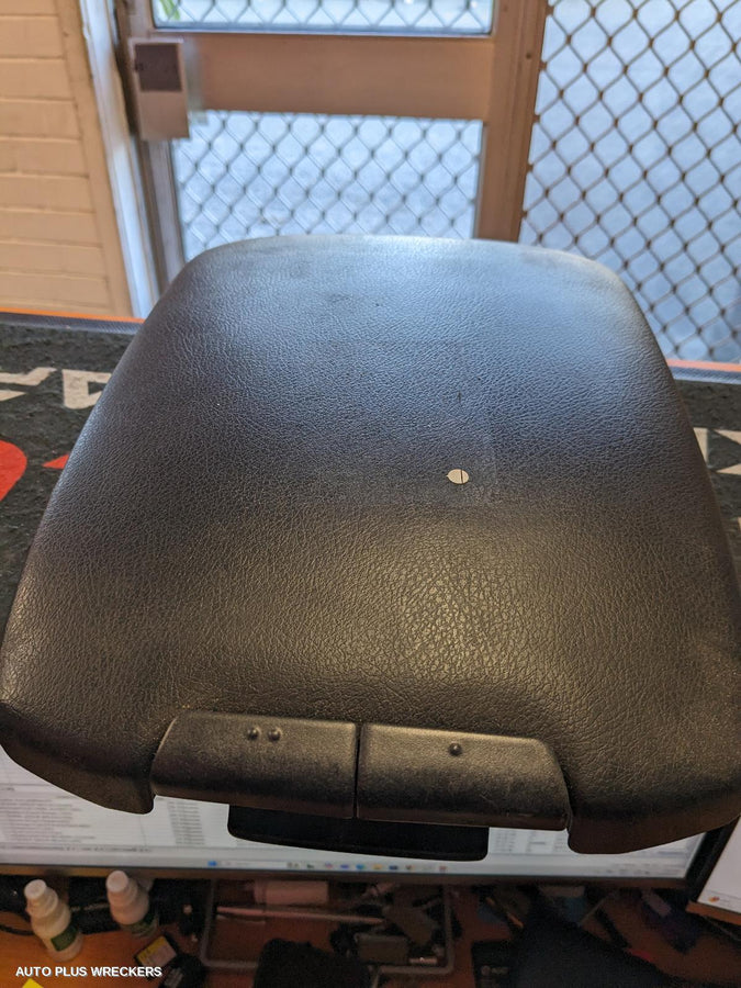 2017 Toyota Prado Console