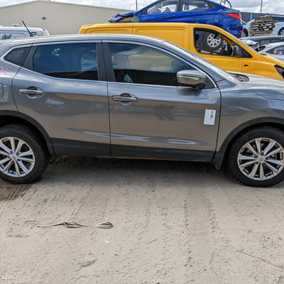 2014 Nissan Qashqai Caliper