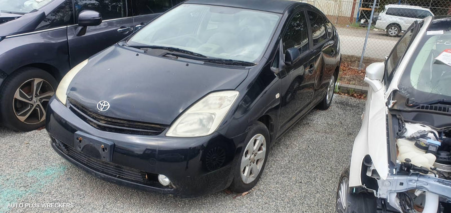 2004 Toyota Prius Right Headlamp
