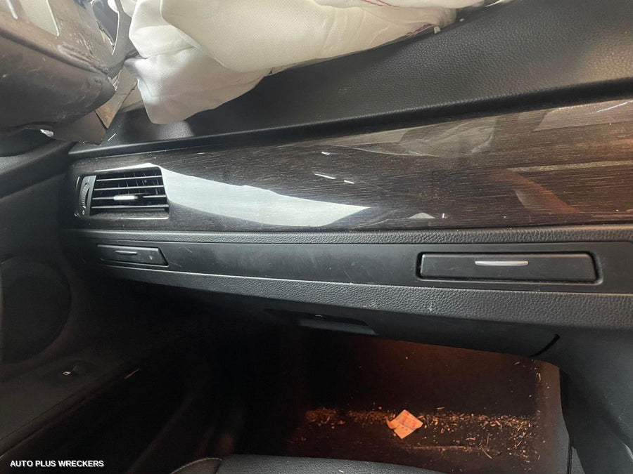 2010 Bmw 3 Series Rear Garnish