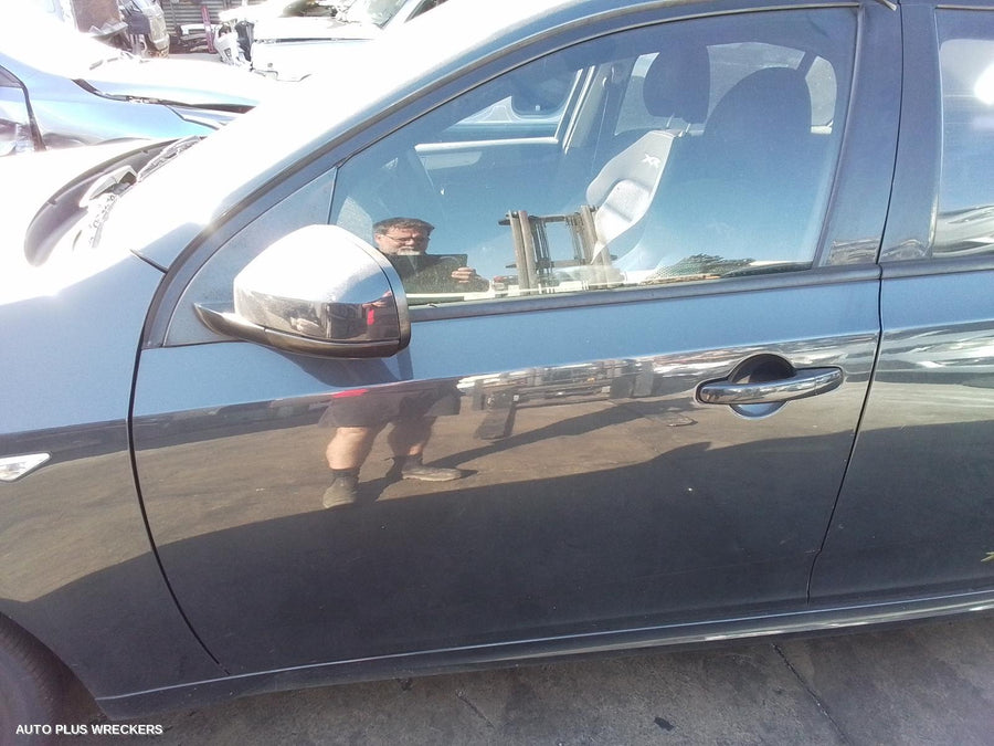 2010 Ford Falcon Left Front Door
