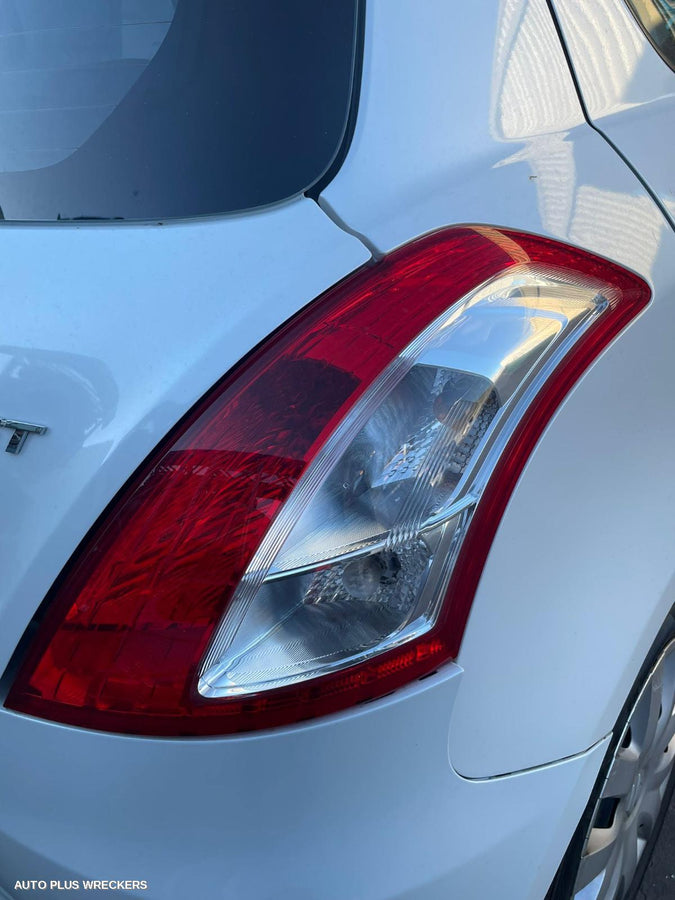 2013 Suzuki Swift Left Rear Door Window