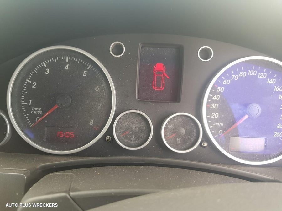 2003 Volkswagen Touareg Left Rear Door Sliding