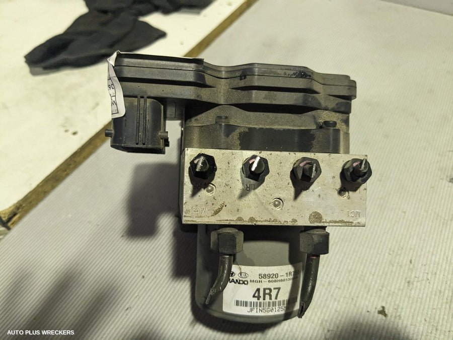 2013-2019 Hyundai Accent Abs Pump Modulator