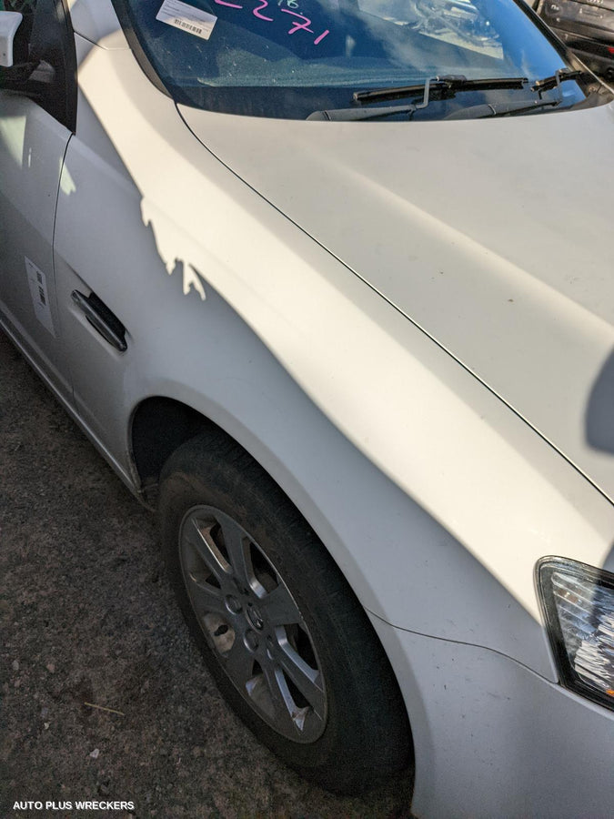 2008 Holden Commodore Right Door Mirror