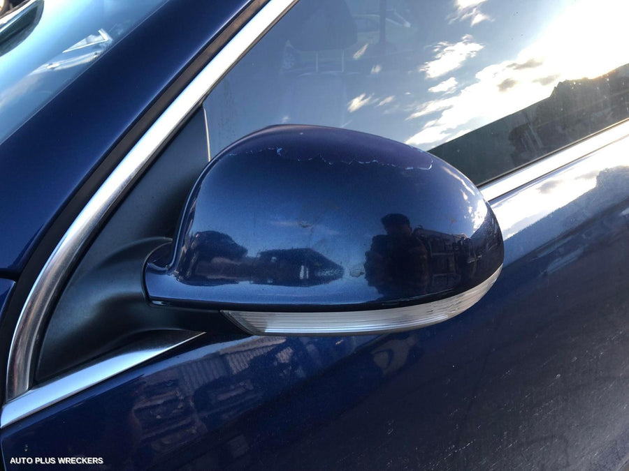 2006 Volkswagen Jetta Rear Garnish