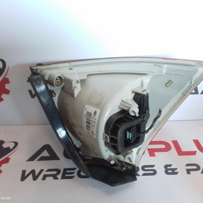 2007 Volkswagen Golf Right Taillight