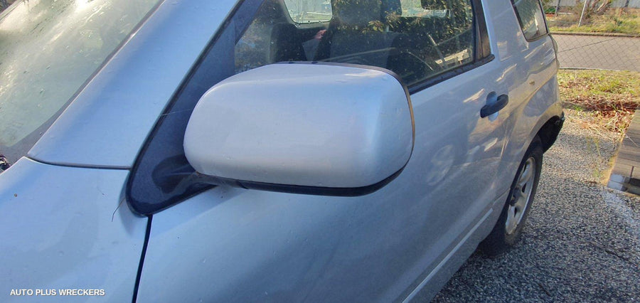 2007 Suzuki Vitara Right Front Door Window