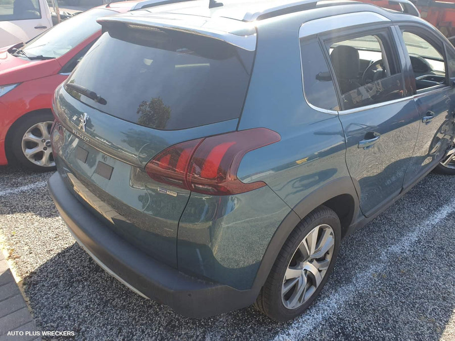 2013-2018 Peugeot 2008 Left Front Door