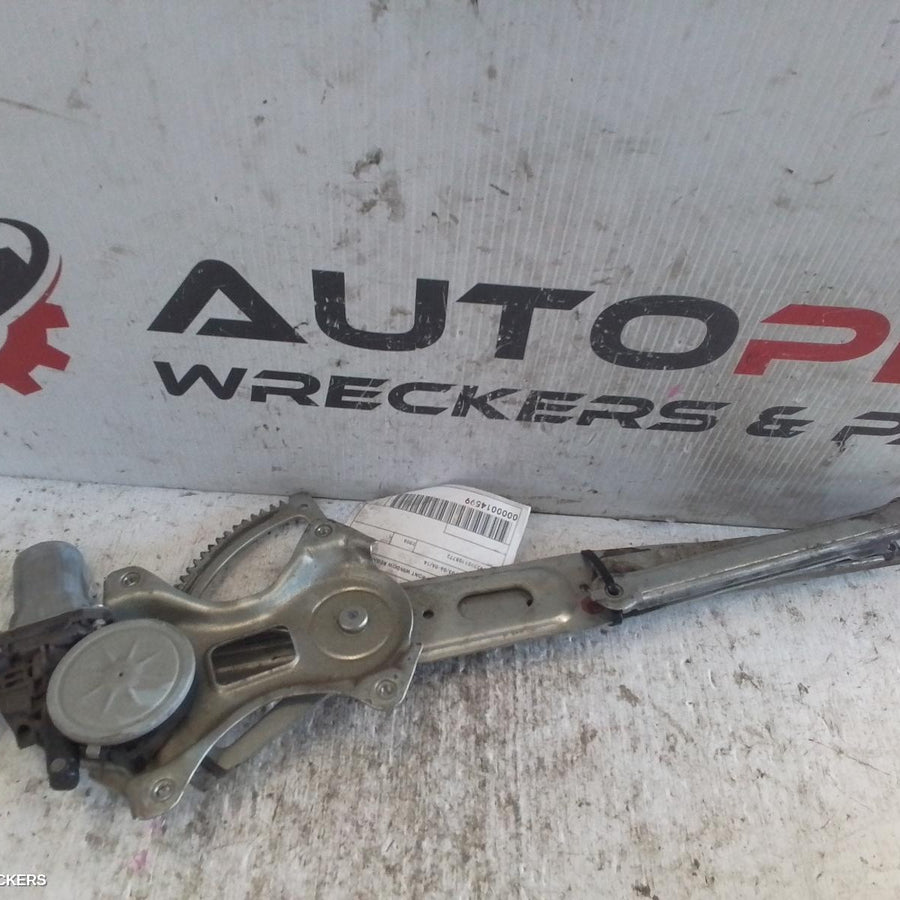 2006-2016 Toyota Yaris Right Front Window Reg Motor
