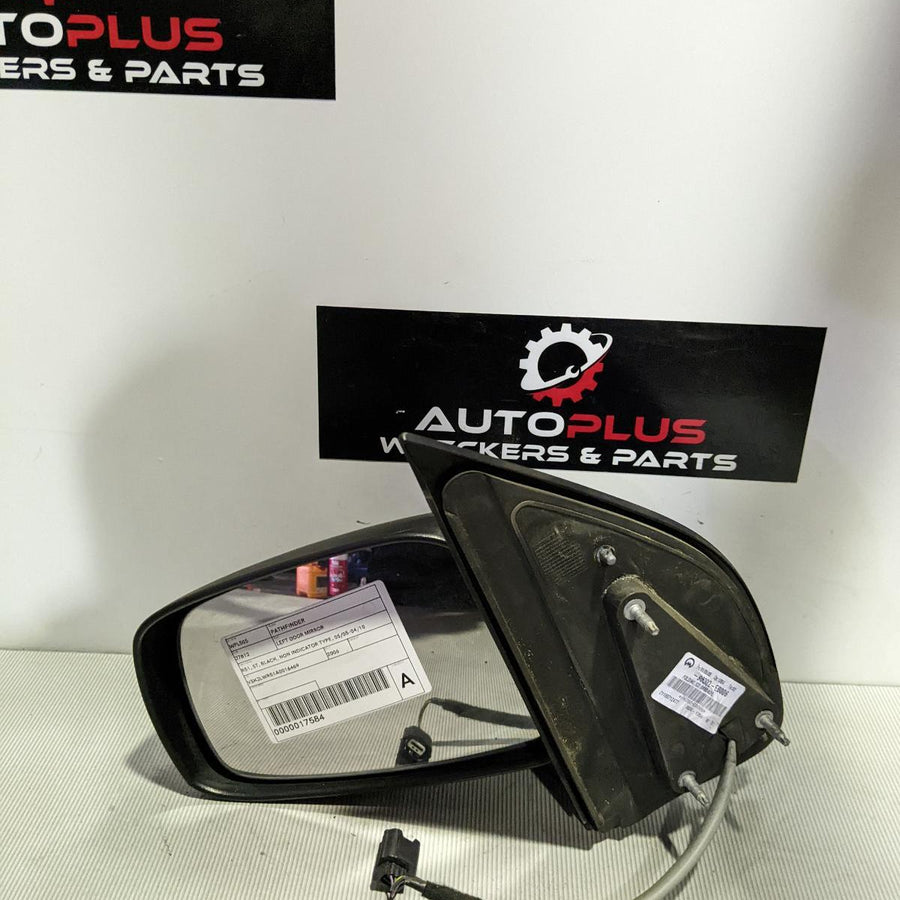 2005-2010 Nissan Pathfinder Left Door Mirror