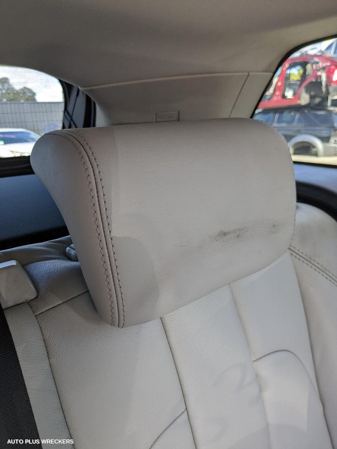 2012 LAND ROVER RANGEROVER EVOQUE LEFT DOOR MIRROR