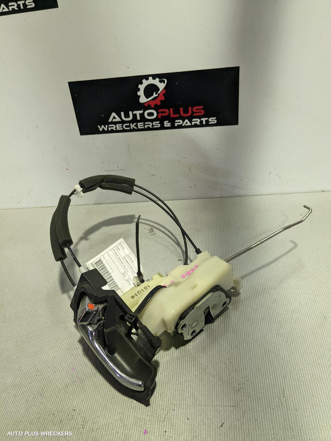 2012-2020 Holden Colorado Door Boot Gate Lock