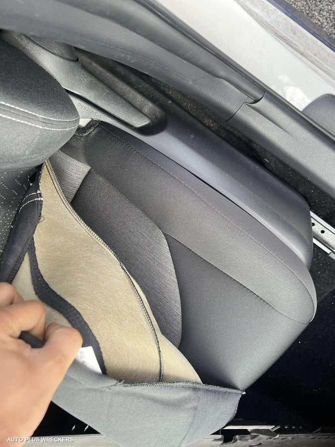 2020 Toyota Camry Sunvisor