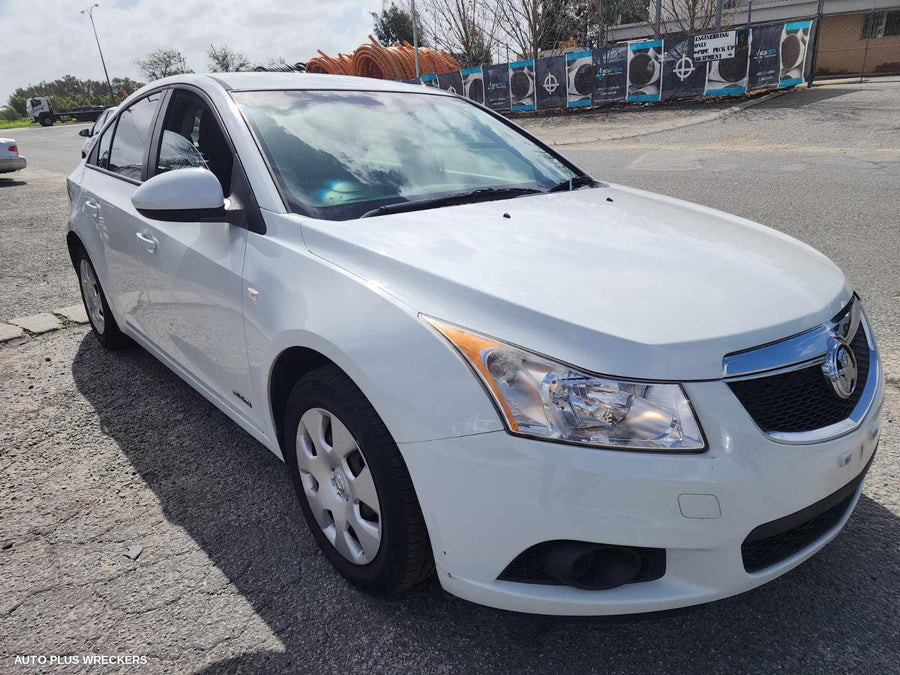 2013 Holden Cruze Left Front Window Reg Motor