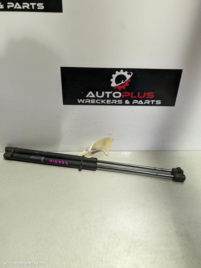 2011 Holden Commodore Bonnet Hinge Strut