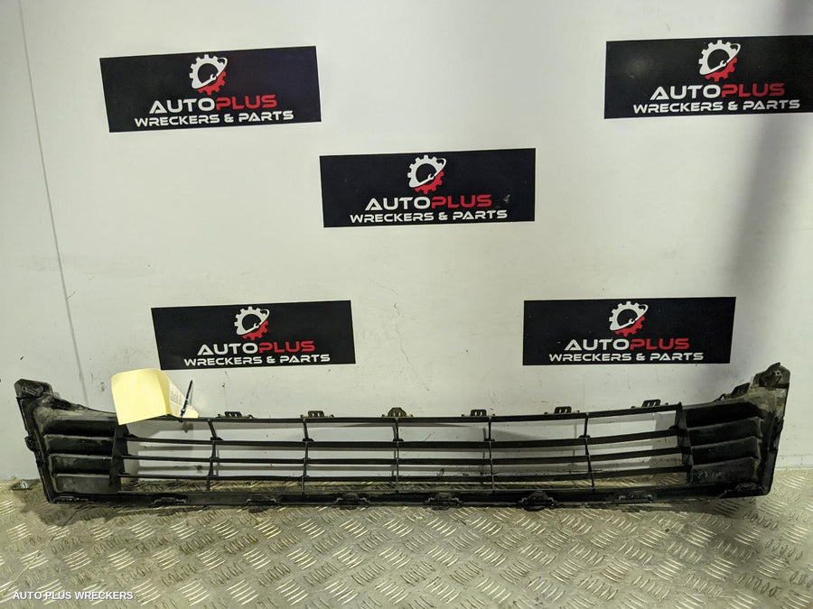 2014 Toyota Corolla Grille