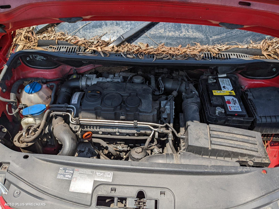 2006 Volkswagen Caddy Left Guard