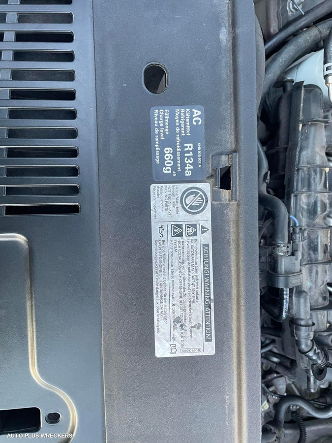 2009 Volkswagen Tiguan Right Headlamp