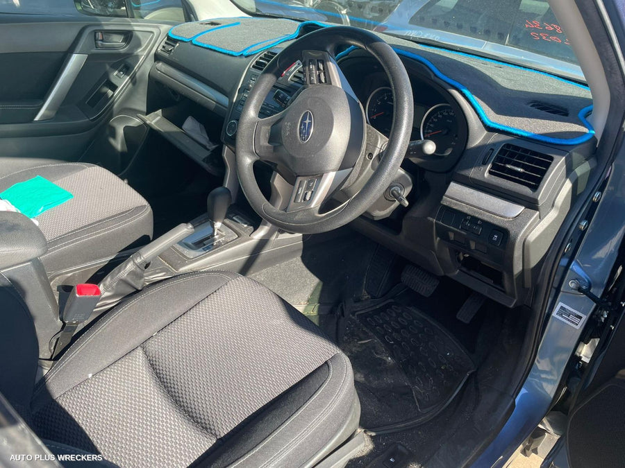 2014 Subaru Forester Differential Centre