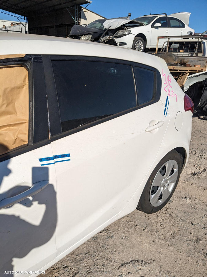 2015 Kia Cerato Sunvisor