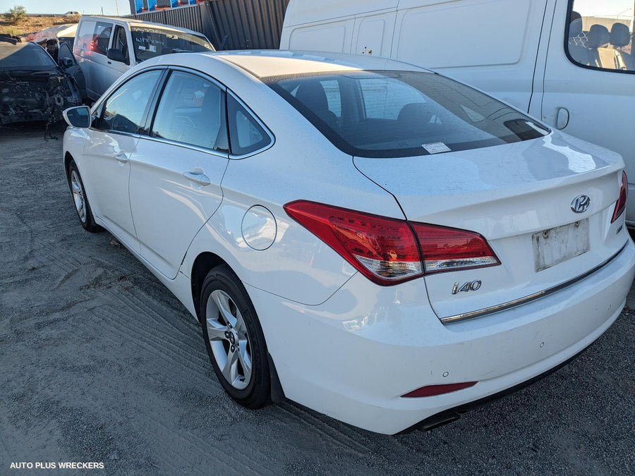 2013 Hyundai I40 Left Taillight