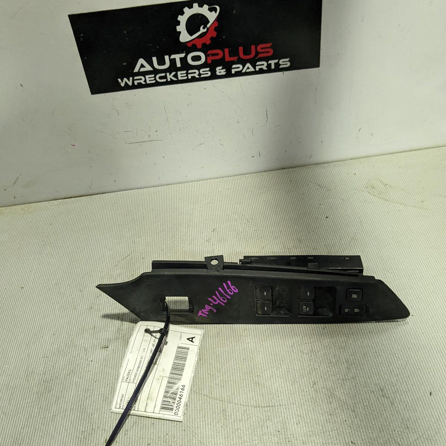 2019 Mitsubishi Pajero Pwr Dr Wind Switch