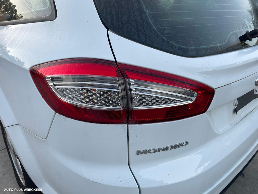 2014 Ford Mondeo Right Door Mirror