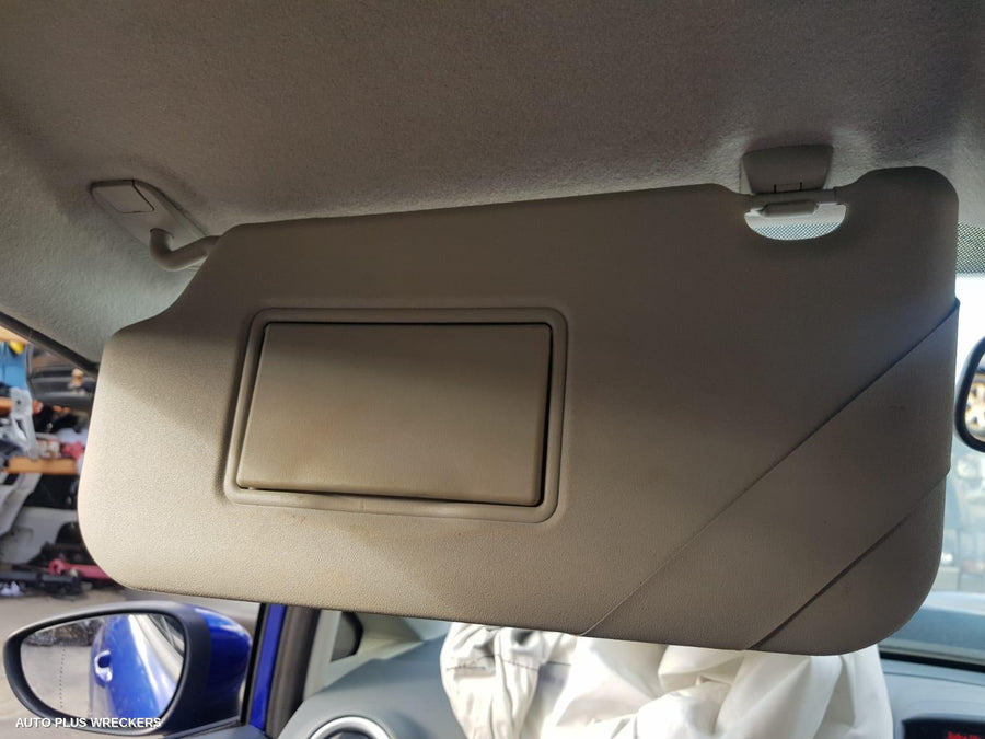 2011 Ford Fiesta Left Guard