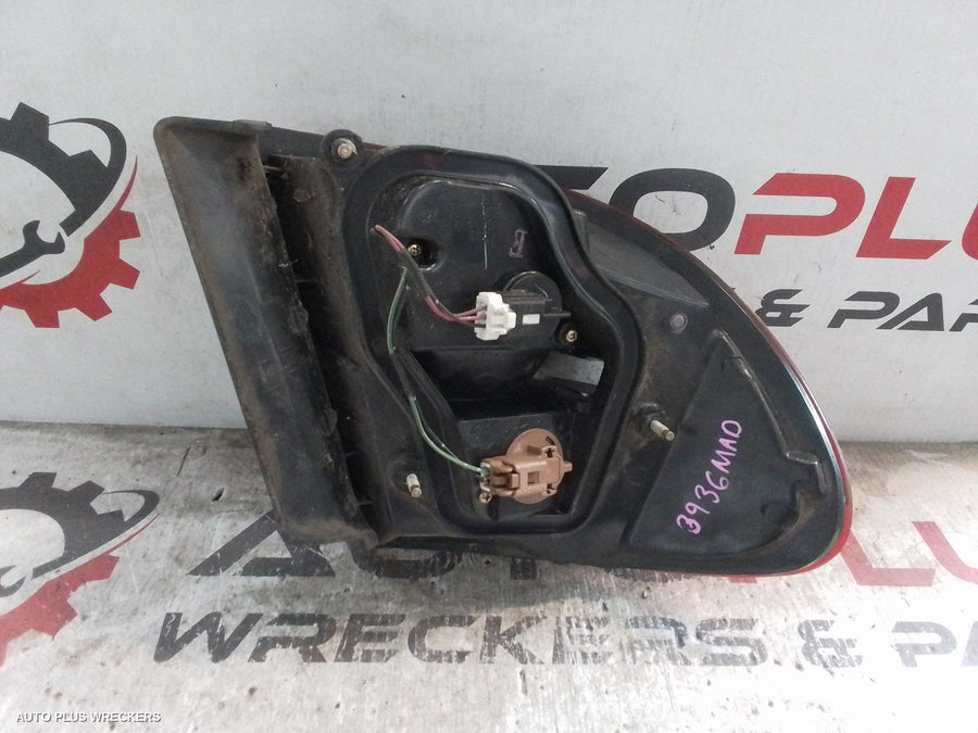 2002 Nissan Maxima Right Taillight