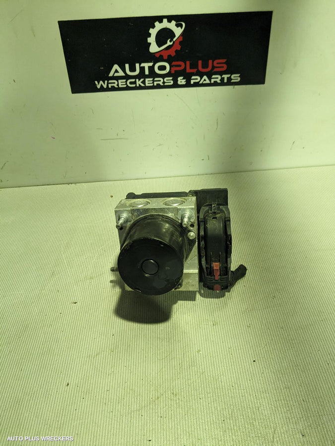 2012-2014 Audi A1 Abs Pump Modulator