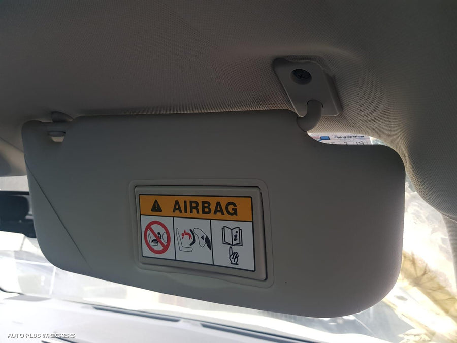 2017 Nissan Qashqai Pwr Dr Wind Switch