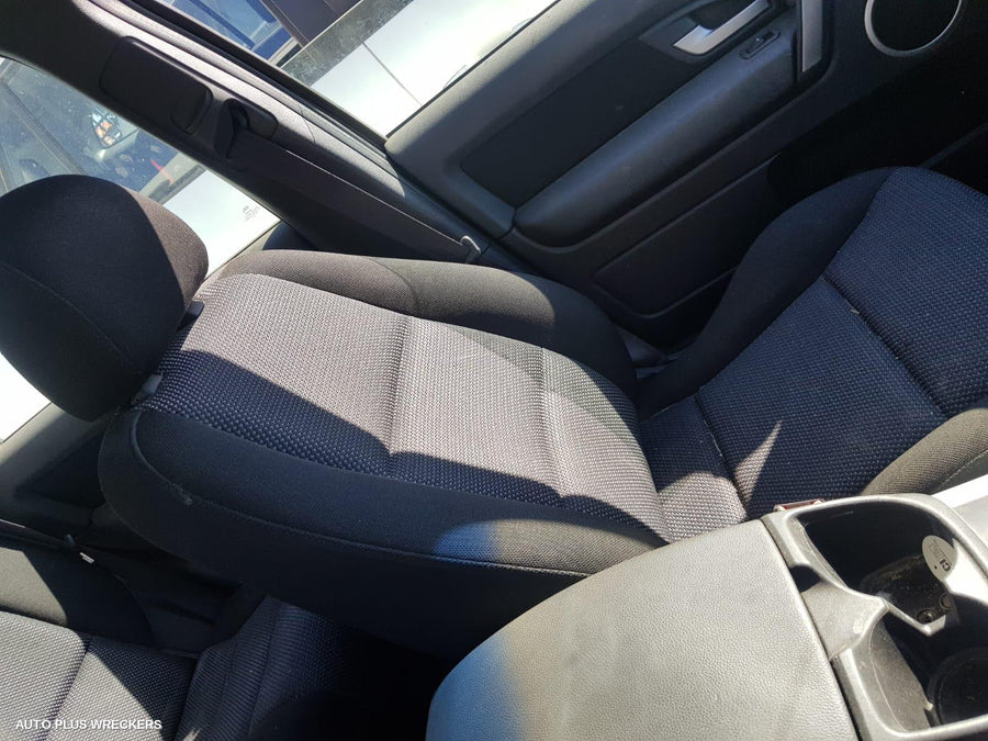 2011 Ford Territory Left Front Door