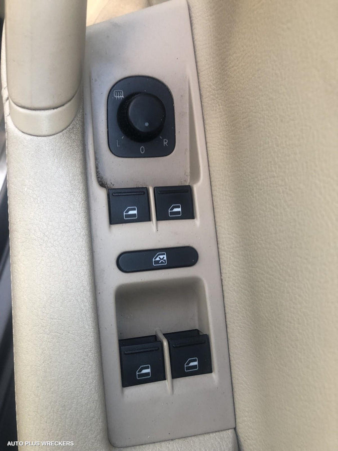 2014 Volkswagen Passat Pwr Dr Wind Switch