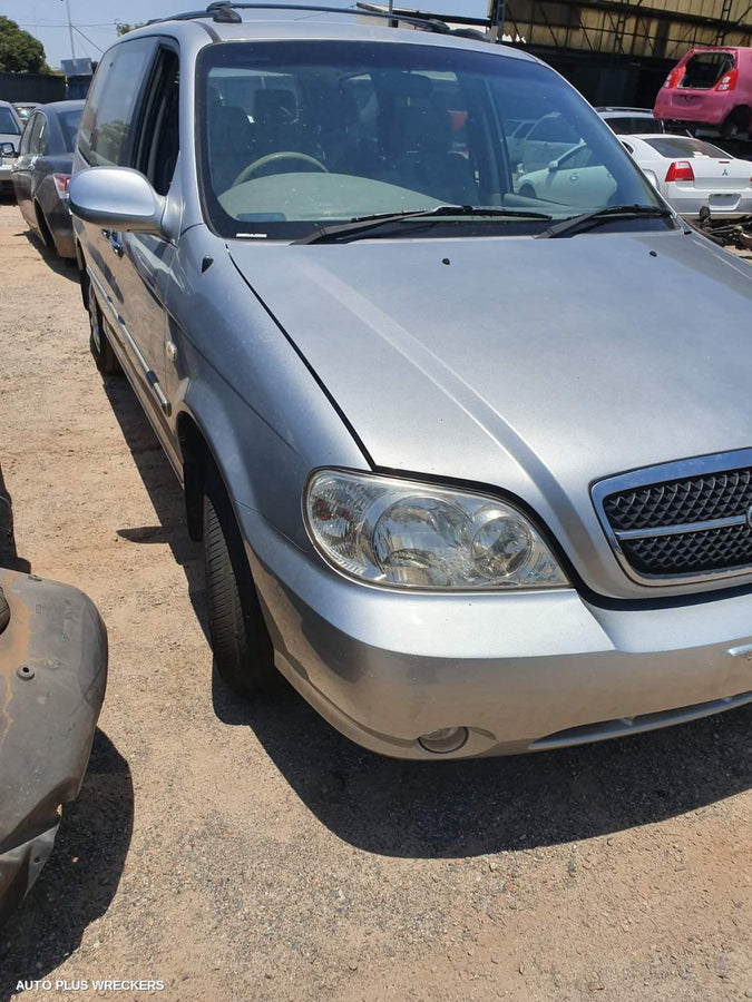 2004 Kia Carnival/grand Carnival Left Guard