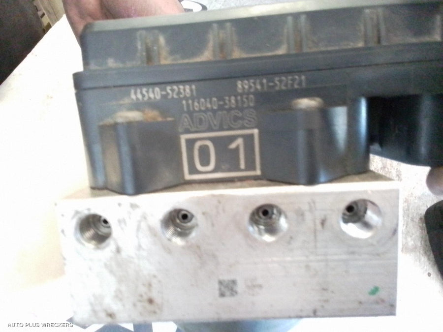 2011-2019 Toyota Yaris Abs Pump Modulator