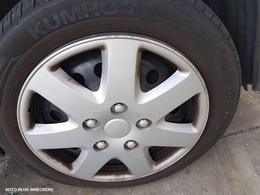 2013 Suzuki Alto Left Guard