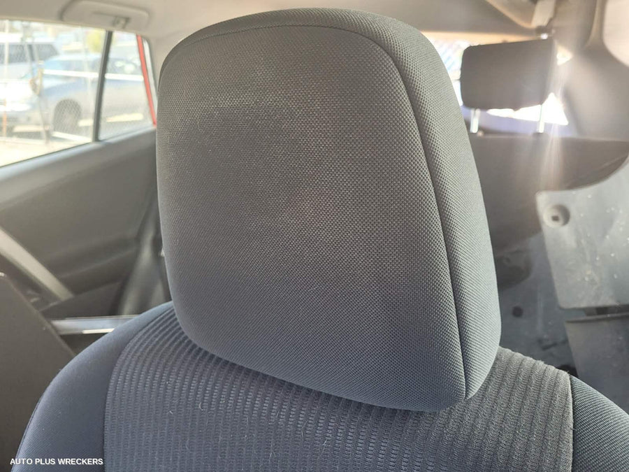 2013 Toyota Rav4 Left Rear Door Window